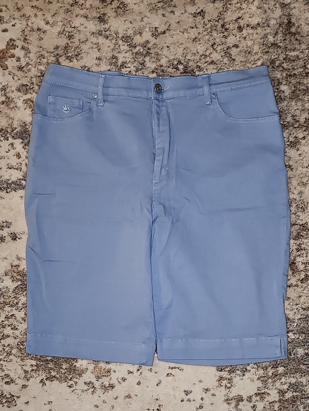 Light Blue Women's Gloria Vanderbilt Stretch Shorts - Casual Summer Comfort Sz14